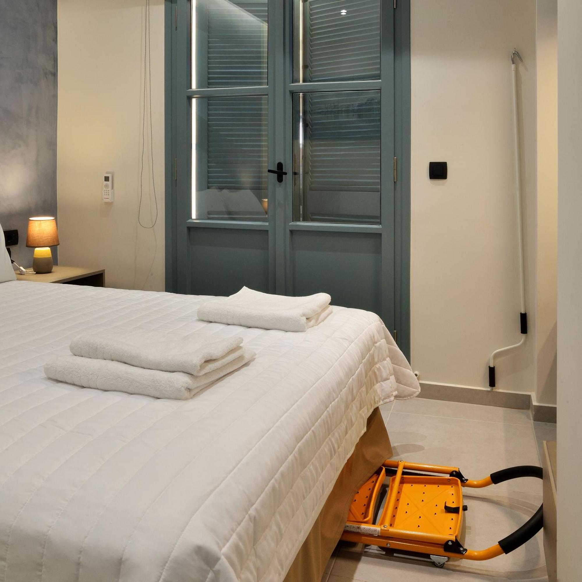 Rex Apartments Ханя Стая снимка